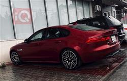 جاكوار XF